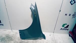 Begagnade Framskärm, vänster Mercedes C Estate (S205) C-200 BlueTEC, C-200 d 1.6 16V Pris € 420,00 Marginaltabell erbjuds av Autodemontagebedrijf van Boxtel