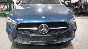 Begagnade Front (komplett) Mercedes A (177.0) 1.3 A-180 Turbo 16V Pris € 5.250,00 Marginaltabell erbjuds av Autodemontagebedrijf van Boxtel