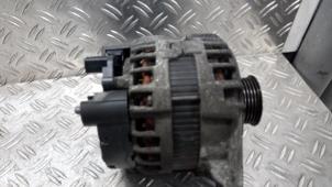 Begagnade Dynamo Mercedes Sprinter 3,5t (910.0/910.1/907.1/907.2) 314 CDI 2.1 D FWD Pris € 254,10 Inklusive moms erbjuds av Autodemontagebedrijf van Boxtel