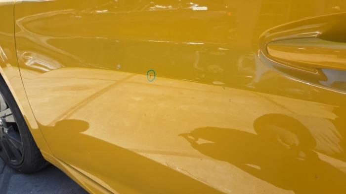 Dörr, 4-dörrars, vänster fram från en Peugeot 208 II (UB/UH/UP) 1.5 BlueHDi 100 2020