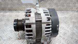 Gebruikte Dynamo Mercedes CLA (117.3) 1.6 CLA-180 16V Prijs € 73,50 Margeregeling aangeboden door Autodemontagebedrijf van Boxtel