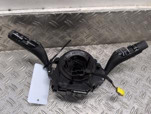 Używane Przelacznik Combi kolumny kierownicy Kia Niro II (SG2) e-Niro 64.8 kWh Cena € 105,00 Procedura marży oferowane przez Autodemontagebedrijf van Boxtel