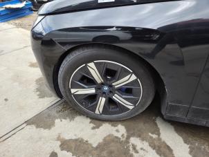 Gebruikte Sportvelgenset + banden BMW iX (I20) xDrive50 112 kWh Prijs € 2.625,00 Margeregeling aangeboden door Autodemontagebedrijf van Boxtel