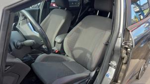Gebruikte Bekleding Set (compleet) Ford Fiesta 6 (JA8) 1.0 EcoBoost 12V 100 Prijs € 393,75 Margeregeling aangeboden door Autodemontagebedrijf van Boxtel