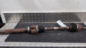 Begagnade Drivaxel, höger fram Ford C-Max (DXA) 1.0 Ti-VCT EcoBoost 12V 125 Pris € 36,75 Marginaltabell erbjuds av Autodemontagebedrijf van Boxtel