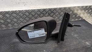 Begagnade Skärmspegel, vänster Dacia Jogger 1.0 TCe 100 Bi-Fuel , ECO-G 12V Pris € 105,00 Marginaltabell erbjuds av Autodemontagebedrijf van Boxtel