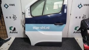 Gebruikte Portier 2Deurs links Renault Trafic (1FL/2FL/3FL/4FL) 2.0 dCi 16V 150 Prijs € 682,50 Margeregeling aangeboden door Autodemontagebedrijf van Boxtel