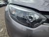 Koplamp rechts van een Renault Captur (2R) 1.2 TCE 16V EDC 2015