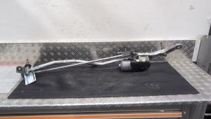 Begagnade Torkarmotor + mekanism Mercedes C Estate (S205) C-200 BlueTEC, C-200 d 1.6 16V Pris € 84,00 Marginaltabell erbjuds av Autodemontagebedrijf van Boxtel