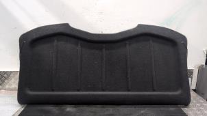 Gebruikte Hoedenplank Seat Ibiza V (KJB) 1.0 TSI 12V Prijs € 73,50 Margeregeling aangeboden door Autodemontagebedrijf van Boxtel