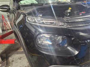 Gebruikte Koplamp rechts Citroen C3 (SX/SW) 1.2 12V e-THP PureTech 110 Prijs € 210,00 Margeregeling aangeboden door Autodemontagebedrijf van Boxtel