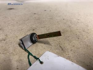 Begagnade Innetemperatursensor Volkswagen Transporter/Caravelle T5 2.5 TDi Pris € 10,00 Marginaltabell erbjuds av Autobedrijf Brooks