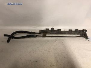 Begagnade Bränsleinsprutningsmunstycke Toyota Starlet (EP9) 1.3,XLi,GLi 16V Pris € 10,00 Marginaltabell erbjuds av Autobedrijf Brooks