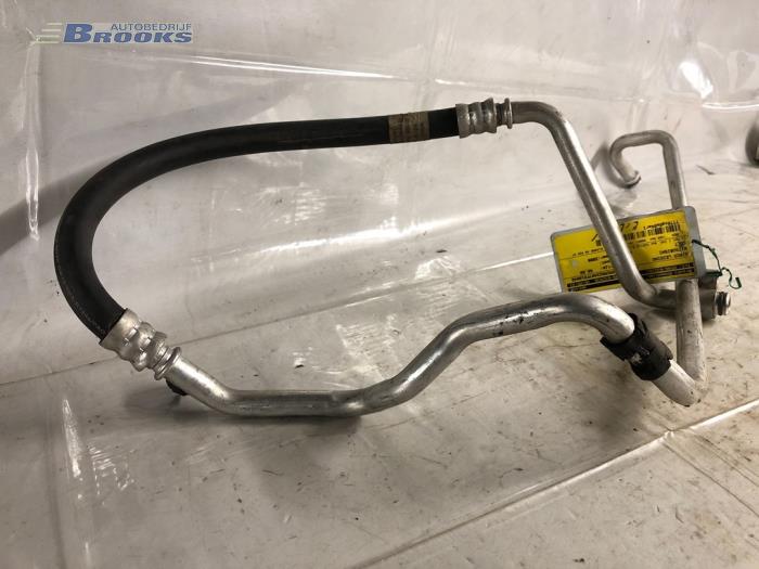 Luftkonditioneringsledning från en Mitsubishi Colt (Z2/Z3) 1.3 16V 2006