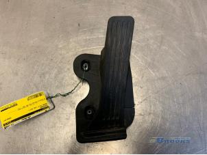 Gebruikte Gaspedaal Mazda CX-3 (DJ/DK) 2.0 SkyActiv-G 120 Prijs op aanvraag aangeboden door Autobedrijf Brooks