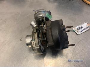 Gebruikte Turbo Renault Scénic II (JM) 2.0 dCi 16V 150 Prijs € 200,00 Margeregeling aangeboden door Autobedrijf Brooks