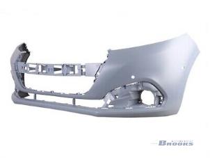 Nowe Zderzak przedni Peugeot 208 I (CA/CC/CK/CL) Cena na żądanie oferowane przez Autobedrijf Brooks