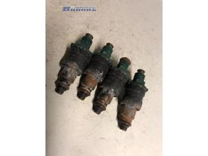 Gebruikte Injector (benzine injectie) Daewoo Nexia 1.5 GLX,GTX 16V Prijs € 10,00 Margeregeling aangeboden door Autobedrijf Brooks