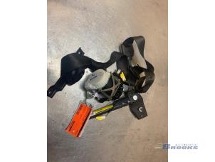 Używane Pas bezpieczenstwa lewy przód Lancia Delta (844) 1.6 D Multijet 16V 120 Cena € 125,00 Procedura marży oferowane przez Autobedrijf Brooks