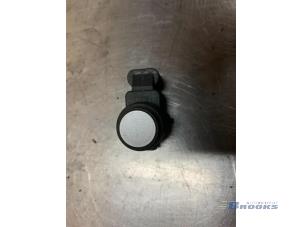Gebruikte PDC Sensor BMW 3 serie Touring (E91) 318d 16V Prijs € 20,00 Margeregeling aangeboden door Autobedrijf Brooks