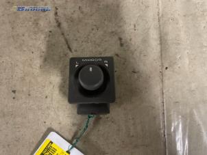 Begagnade Spegelspak Landrover Freelander Hard Top 2.0 di Pris € 15,00 Marginaltabell erbjuds av Autobedrijf Brooks