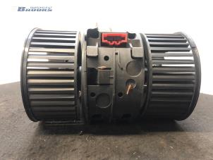 Używane Silnik wentylatora nagrzewnicy Renault Megane III Grandtour (KZ) 1.5 dCi 90 Cena € 50,00 Procedura marży oferowane przez Autobedrijf Brooks