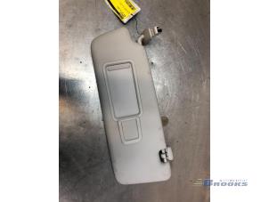 Begagnade Solskydd Audi A5 Sportback (8TA) 2.0 TFSI 16V Pris € 20,00 Marginaltabell erbjuds av Autobedrijf Brooks