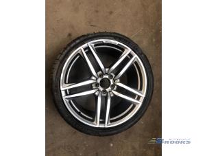 Używane Obrecz + Opona Mercedes E Estate (S213) E-63 AMG S 4.0 V8 Turbo 4-Matic+ Cena € 600,00 Procedura marży oferowane przez Autobedrijf Brooks