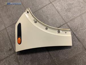 Gebruikte Scherm rechts-voor BMW Mini One/Cooper (R50) 1.6 16V One Prijs € 50,00 Margeregeling aangeboden door Autobedrijf Brooks