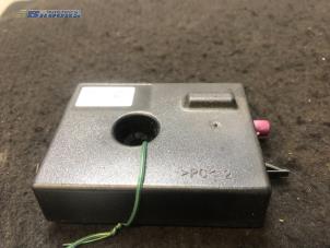 Begagnade Antenn (diverse) BMW 3 serie (F30) 320d 2.0 16V EfficientDynamicsEdition Pris € 20,00 Marginaltabell erbjuds av Autobedrijf Brooks