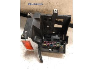 Gebruikte Zekeringkast Fiat Barchetta (183) 1.8 16V Prijs € 37,50 Margeregeling aangeboden door Autobedrijf Brooks