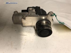 Gebruikte EGR Klep Volkswagen Caddy III (2KA,2KH,2CA,2CH) 1.9 TDI Prijs € 37,50 Margeregeling aangeboden door Autobedrijf Brooks