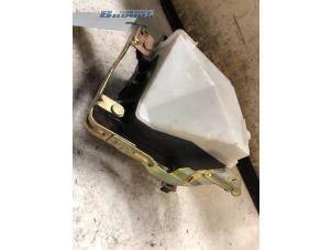 Begagnade Säkringsbox Mazda 323 Fastbreak (BJ14) 1.5 LX,GLX 16V Pris € 25,00 Marginaltabell erbjuds av Autobedrijf Brooks