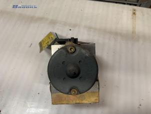 Gebruikte ABS Pomp Peugeot 306 Prijs € 25,00 Margeregeling aangeboden door Autobedrijf Brooks