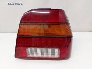 Begagnade Baklykta, höger Volkswagen Polo II Coupé (86) 1.3 Kat. Pris € 20,00 Marginaltabell erbjuds av Autobedrijf Brooks