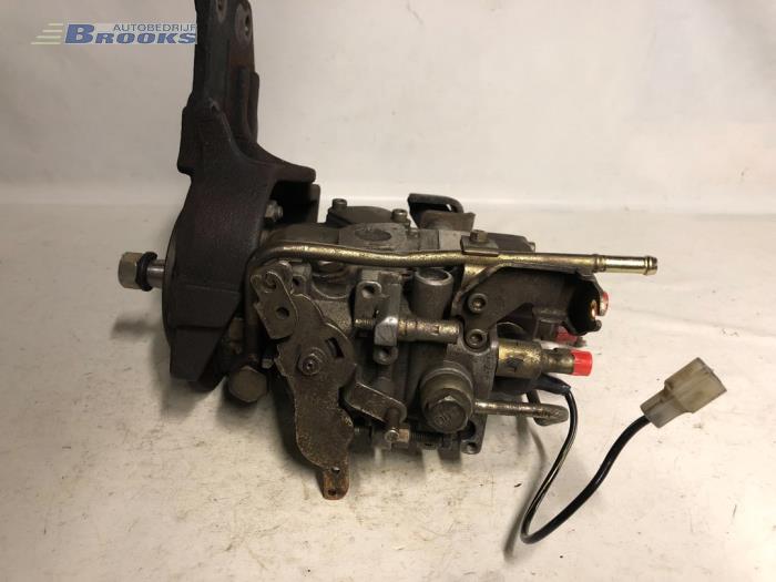 Brandstofpomp Mechanisch van een Kia Besta 2.2 D 1997