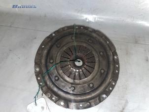 Begagnade Kopplingssats (komplett) Mercedes E Combi (S124) 2.0 200 TE Pris € 25,00 Marginaltabell erbjuds av Autobedrijf Brooks