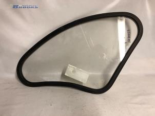 Gebruikte Extra Ruit 4Deurs links-achter Citroen 2 CV (AZ) 2CV6 Prijs € 15,00 Margeregeling aangeboden door Autobedrijf Brooks