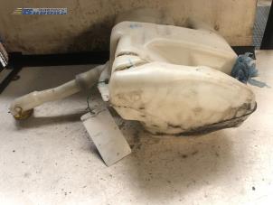 Begagnade Spolartank, vindruta Renault Laguna II Grandtour (KG) 2.2 dCi 150 16V Pris € 10,00 Marginaltabell erbjuds av Autobedrijf Brooks