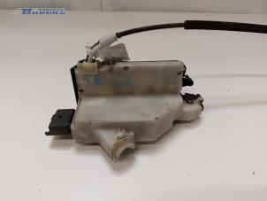 Gebruikte Deurslot Mechaniek 4Deurs rechts-achter Citroen C4 Berline (NC) 1.6 16V GT THP Prijs € 35,00 Margeregeling aangeboden door Autobedrijf Brooks