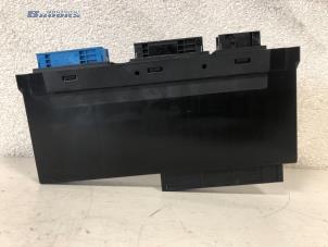 Begagnade Dator , karosskontroll (BCM) BMW 5 serie Touring (F11) 530d 24V Blue Performance Pris € 100,00 Marginaltabell erbjuds av Autobedrijf Brooks