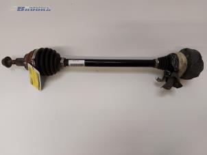 Begagnade Drivaxel, höger bak Audi RS 3 Sportback (8VA/8VF) 2.5 TFSI 20V Quattro Pris € 90,00 Marginaltabell erbjuds av Autobedrijf Brooks