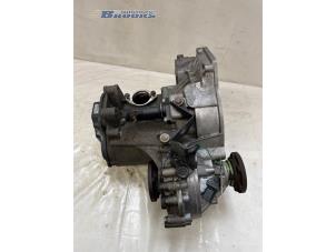 Gebruikte Versnellingsbak Volkswagen Golf IV (1J1) 2.3 V5 GTI Prijs € 175,00 Margeregeling aangeboden door Autobedrijf Brooks