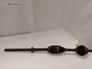 Begagnade Drivaxel, höger fram Landrover Freelander II 2.2 td4 16V Pris € 100,00 Marginaltabell erbjuds av Autobedrijf Brooks