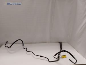 Gebruikte Servoleiding Saab 9-5 Estate (YS3E) 1.9 TiD 16V Prijs € 75,00 Margeregeling aangeboden door Autobedrijf Brooks