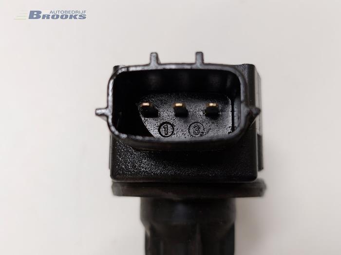 Cewka zaplonowa z Nissan Note (E11) 1.4 16V 2012