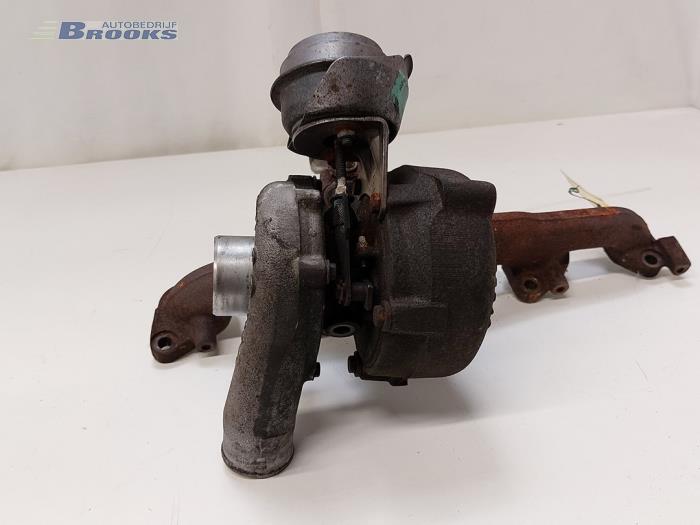 Turbo från en Saab 9-3 I (YS3D) 2.2 TiD Kat. 2002