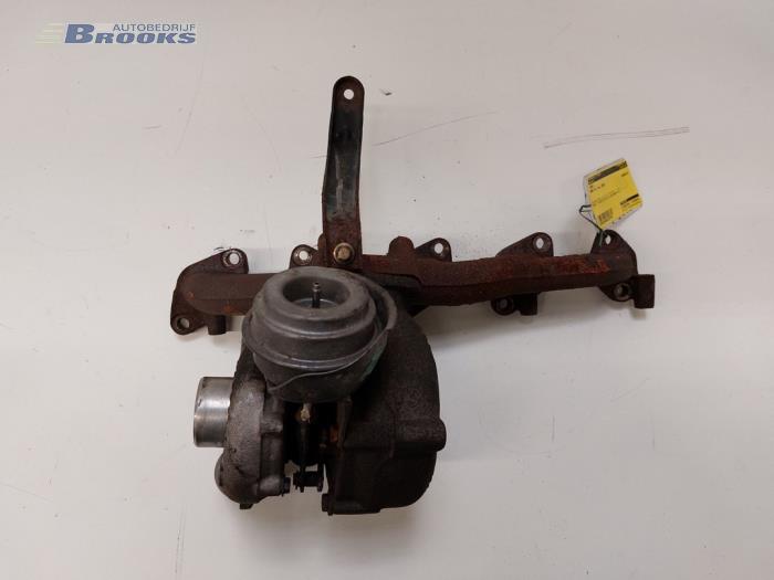 Turbo från en Saab 9-3 I (YS3D) 2.2 TiD Kat. 2002