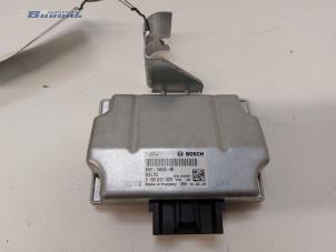 Begagnade Spänningsstabilisator Ford Focus 3 Wagon 1.0 Ti-VCT EcoBoost 12V 125 Pris € 25,00 Marginaltabell erbjuds av Autobedrijf Brooks