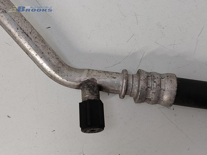 Luftkonditioneringsledning från en Mitsubishi Colt (Z2/Z3) 1.3 16V 2007